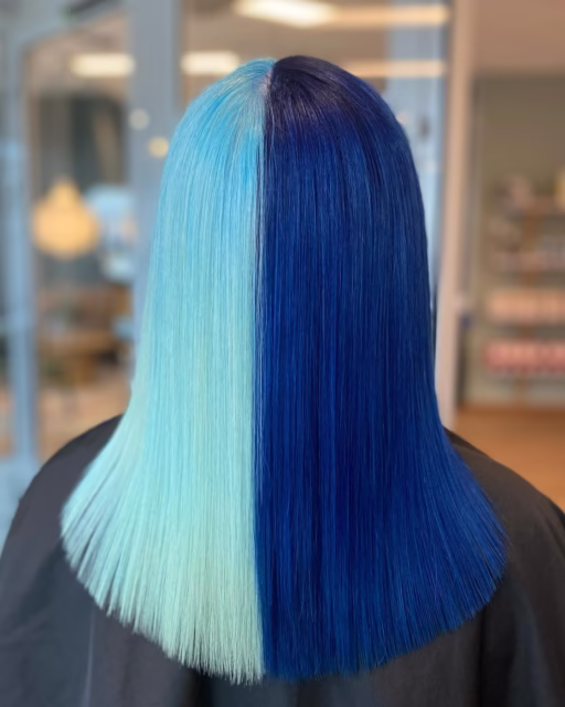 Så sjukt roligt jobb! Efter ca 5 h hade vi gått från ett naturligt brunt hår till den här härliga färgklicken🤩

🩵💙🩵

Frisör: @ophelia_hairandstyle
